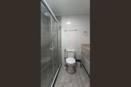 Casa de condomínio para alugar com 200m², 3 quartos e 2 vagas Casa de condomínio para alugar com 200m², 3 quartos e 2 vagasBanheiro da Suíte 2