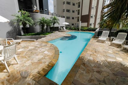 Apartamento para alugar com 75m², 1 quarto e 2 vagasÁrea comum - Piscina
