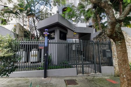 Apartamento para alugar com 75m², 1 quarto e 2 vagasFachada e portaria