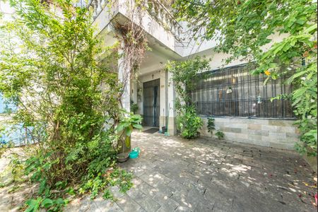 Casa à venda com 160m², 3 quartos e 2 vagasGaragem
