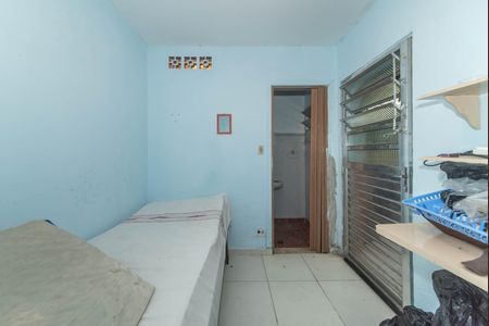 Casa à venda com 160m², 3 quartos e 2 vagasQuarto de Serviço
