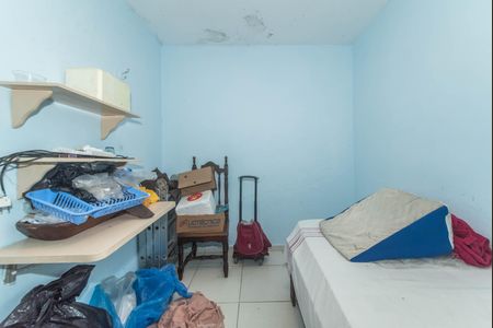 Casa à venda com 160m², 3 quartos e 2 vagasQuarto de Serviço