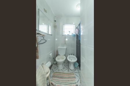 Casa à venda com 160m², 3 quartos e 2 vagasBanheiro da Suíte