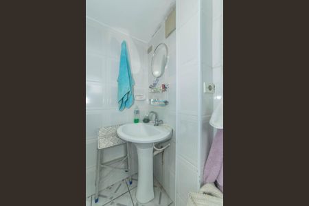 Casa à venda com 160m², 3 quartos e 2 vagasBanheiro da Suíte