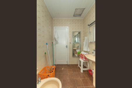 Casa à venda com 160m², 3 quartos e 2 vagasBanheiro Social