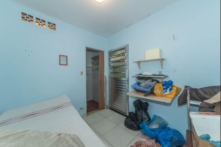 Casa à venda com 160m², 3 quartos e 2 vagasQuarto de Serviço