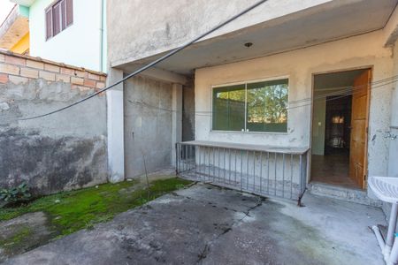 Casa à venda com 125m², 3 quartos e 1 vagaÁrea de serviço 