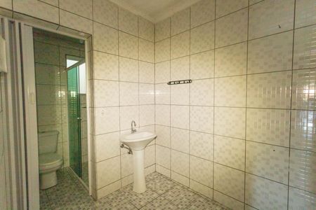 Banheiro  de casa à venda com 3 quartos, 125m² em Jardim Apura, Diadema