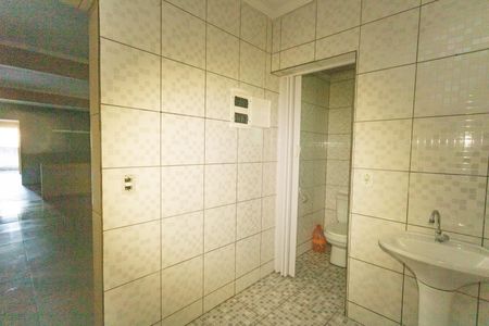 Casa à venda com 125m², 3 quartos e 1 vagaBanheiro 