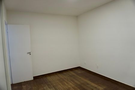 Casa à venda com 275m², 3 quartos e 2 vagasQuarto 2