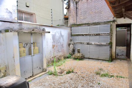 Casa à venda com 275m², 3 quartos e 2 vagasÁrea de Serviço - Externa