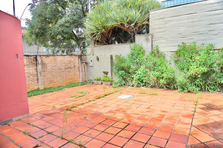 Casa à venda com 275m², 3 quartos e 2 vagasÁrea Externa