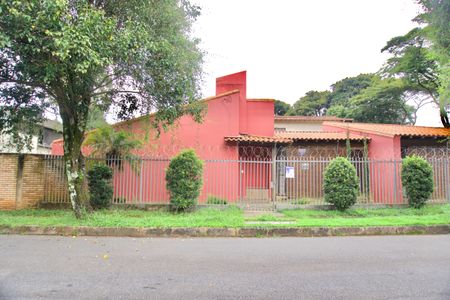 Casa à venda com 275m², 3 quartos e 2 vagasFachada da Casa