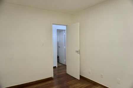 Casa à venda com 275m², 3 quartos e 2 vagasQuarto 3