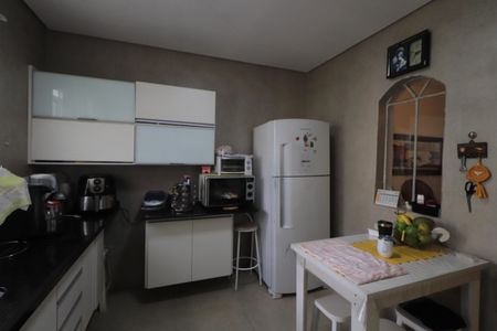 Casa à venda com 160m², 4 quartos e sem vagaCozinha