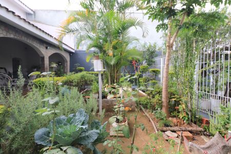 Casa à venda com 160m², 4 quartos e sem vagaJardim