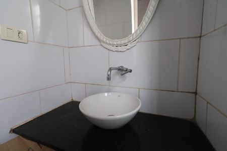 Casa à venda com 160m², 4 quartos e sem vagaBanheiro da Suíte 2