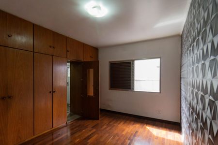 Casa para alugar com 407m², 3 quartos e 8 vagasSuíte