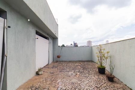 Casa para alugar com 407m², 3 quartos e 8 vagasQuintal