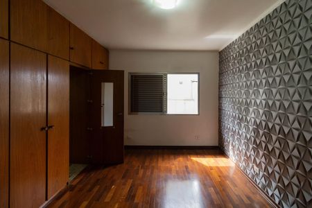 Casa para alugar com 407m², 3 quartos e 8 vagasSuíte