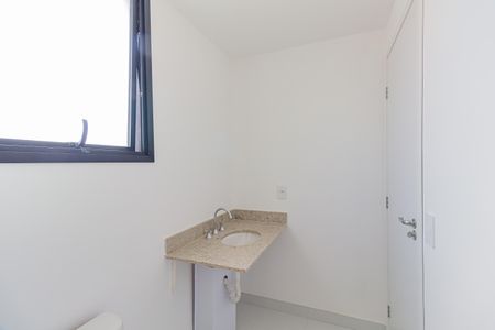 Apartamento à venda com 92m², 2 quartos e 2 vagas Apartamento à venda com 92m², 2 quartos e 2 vagasBanheiro da Suíte 1