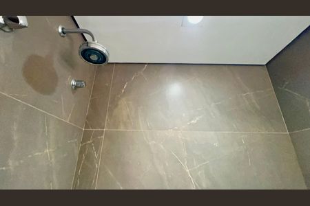 Apartamento à venda com 86m², 2 quartos e 1 vagaBanheiro da Suíte 2