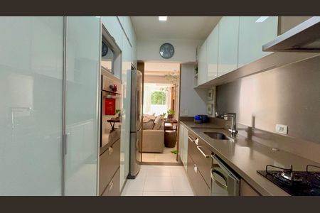 Apartamento à venda com 86m², 2 quartos e 1 vagaCozinha