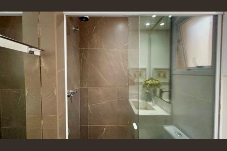 Apartamento à venda com 86m², 2 quartos e 1 vagaBanheiro da Suíte 2