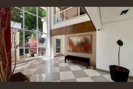 Apartamento à venda com 86m², 2 quartos e 1 vagaHall de entrada