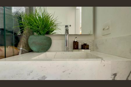 Apartamento à venda com 86m², 2 quartos e 1 vagaBanheiro da Suíte 1