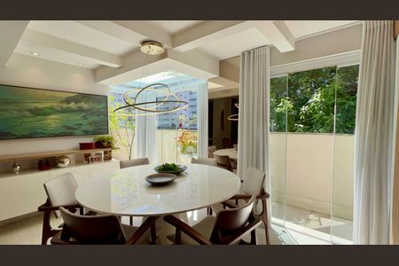 Apartamento à venda com 86m², 2 quartos e 1 vagaSala