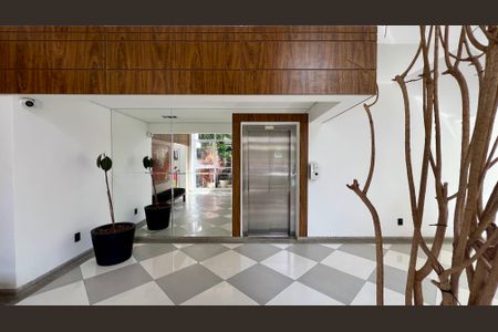 Apartamento à venda com 86m², 2 quartos e 1 vagaHall de entrada