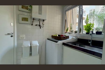 Apartamento à venda com 86m², 2 quartos e 1 vagaÁrea de Serviço