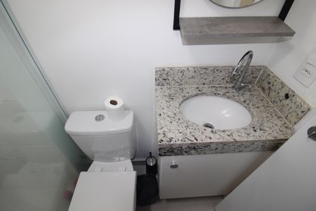 Apartamento para alugar com 59m², 2 quartos e sem vagaBanheiro