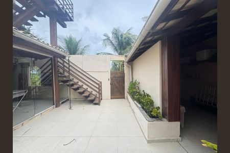Casa de condomínio para alugar com 120m², 3 quartos e 1 vaga