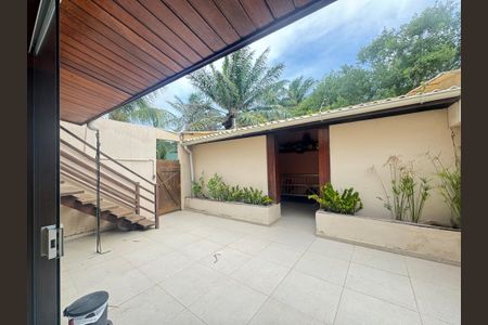 Casa de condomínio para alugar com 120m², 3 quartos e 1 vaga