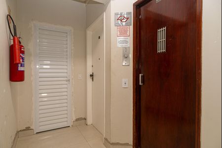 Studio à venda com 30m², 1 quarto e sem vagaÁrea comum - Elevador