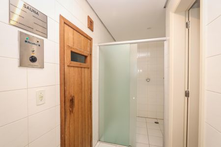 Studio à venda com 38m², 1 quarto e 1 vaga Studio à venda com 38m², 1 quarto e 1 vagaDucha da Saúna