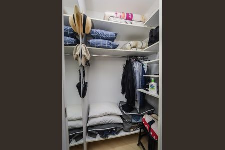 Studio à venda com 38m², 1 quarto e 1 vaga Studio à venda com 38m², 1 quarto e 1 vagaCloset