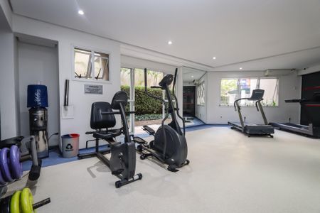 Studio à venda com 38m², 1 quarto e 1 vaga Studio à venda com 38m², 1 quarto e 1 vagaÁrea comum - Academia