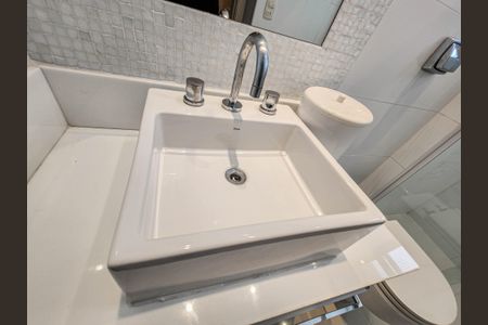 Apartamento para alugar com 58m², 2 quartos e 1 vaga Apartamento para alugar com 58m², 2 quartos e 1 vagaSuite Quarto 2