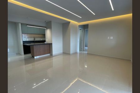 Apartamento para alugar com 84m², 2 quartos e 2 vagasSala