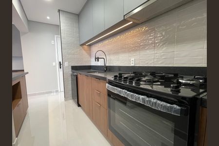 Apartamento para alugar com 84m², 2 quartos e 2 vagasCozinha e Área de Serviço