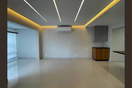 Apartamento para alugar com 84m², 2 quartos e 2 vagasSala