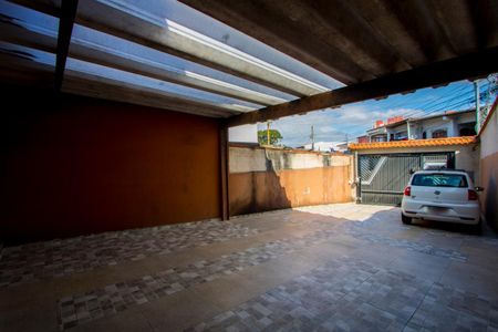 Casa à venda com 192m², 2 quartos e 6 vagasGaragem
