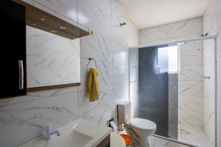 Casa à venda com 192m², 2 quartos e 6 vagasBanheiro social