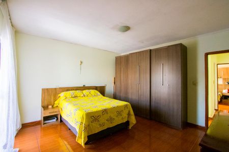 Casa à venda com 192m², 2 quartos e 6 vagasQuarto 1 - Suíte