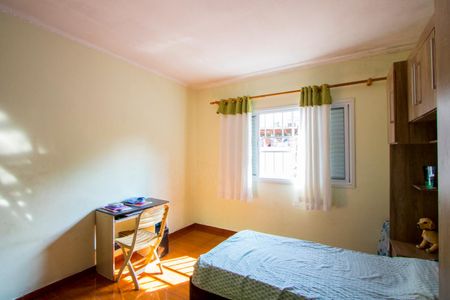 Quarto 2 de casa à venda com 2 quartos, 192m² em Vila Junqueira, Santo André