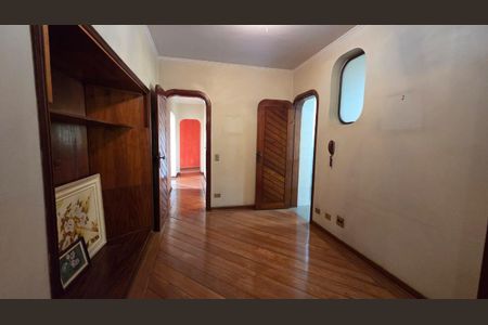Apartamento à venda com 245m², 4 quartos e 4 vagasFoto 11