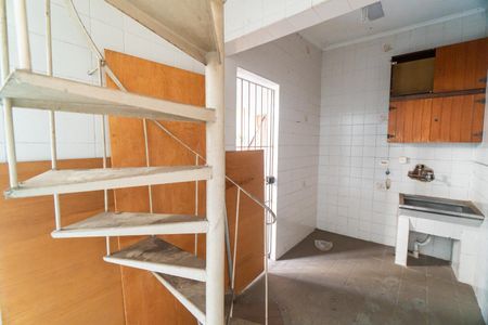Casa à venda com 94m², 3 quartos e 2 vagasÁrea de Serviço